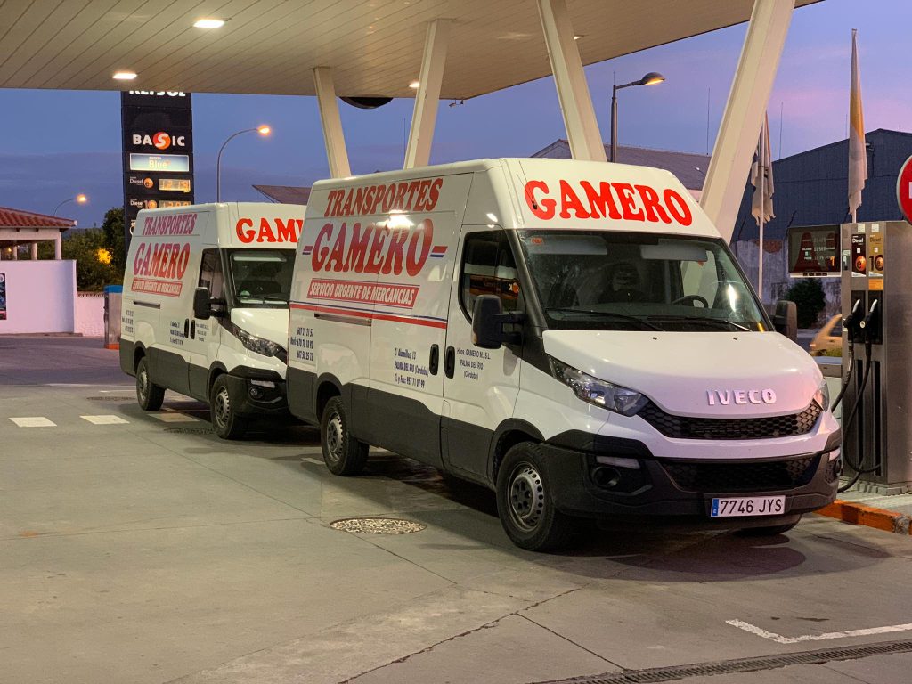 6feafdb1 d9e9 4f5f 9d43 2e68e7ce587c